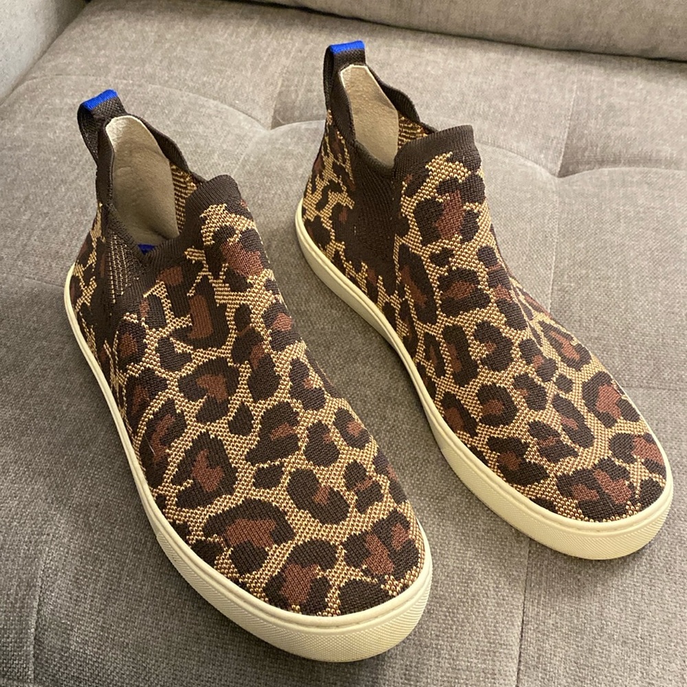Rothy’s wildcat slip on Chelsea sneakers, size 10.5